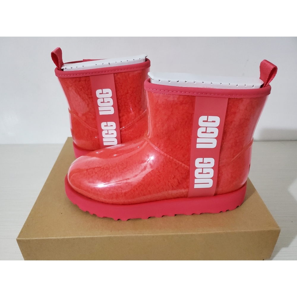 NIB UGG Australia Classic Clear Mini Sheepskin Boots - Waterproof (For W…